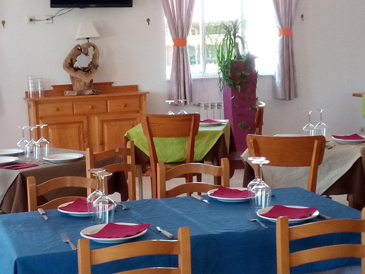 Hostal El Tropezon Matallana de Valmadrigal 외부 사진