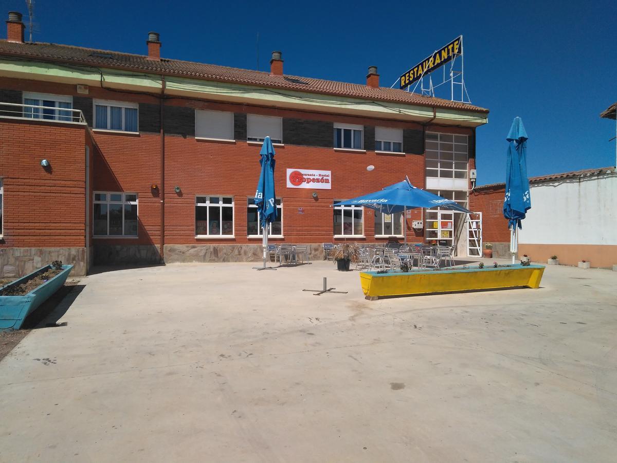 Hostal El Tropezon Matallana de Valmadrigal 외부 사진
