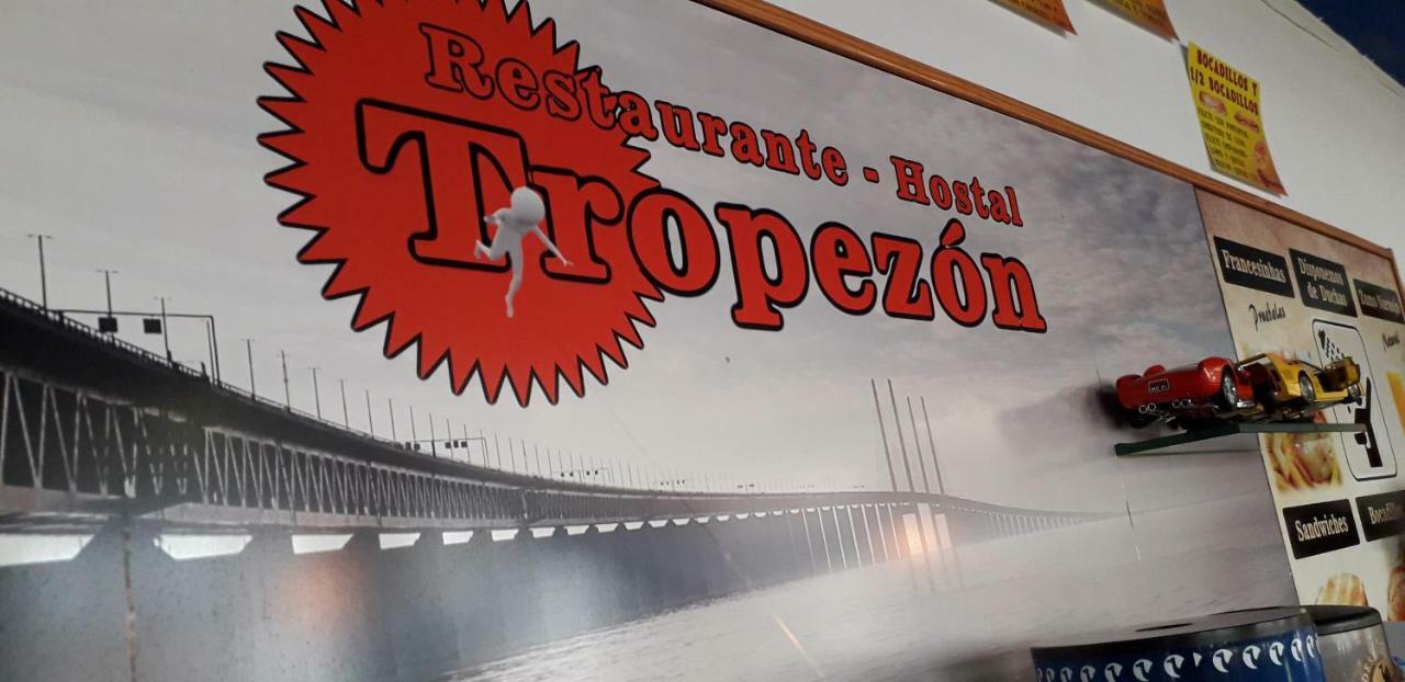 Hostal El Tropezon Matallana de Valmadrigal 외부 사진