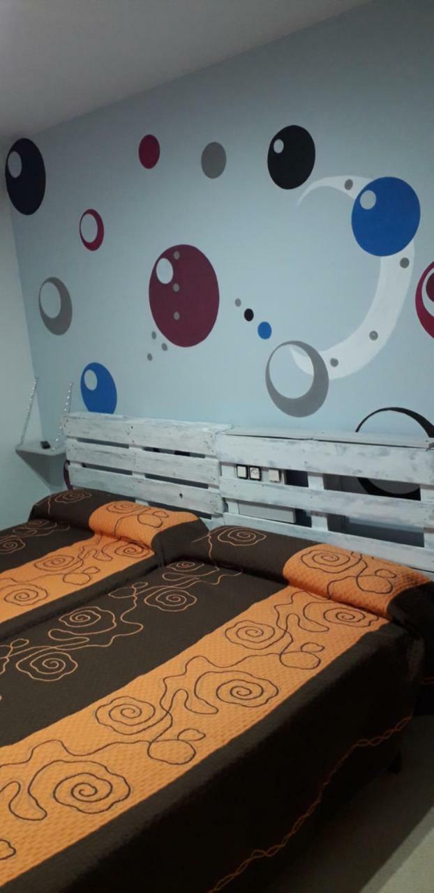 Hostal El Tropezon Matallana de Valmadrigal 외부 사진